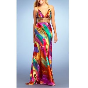 Sold out rare Dave & Johnny size 0 feather prom